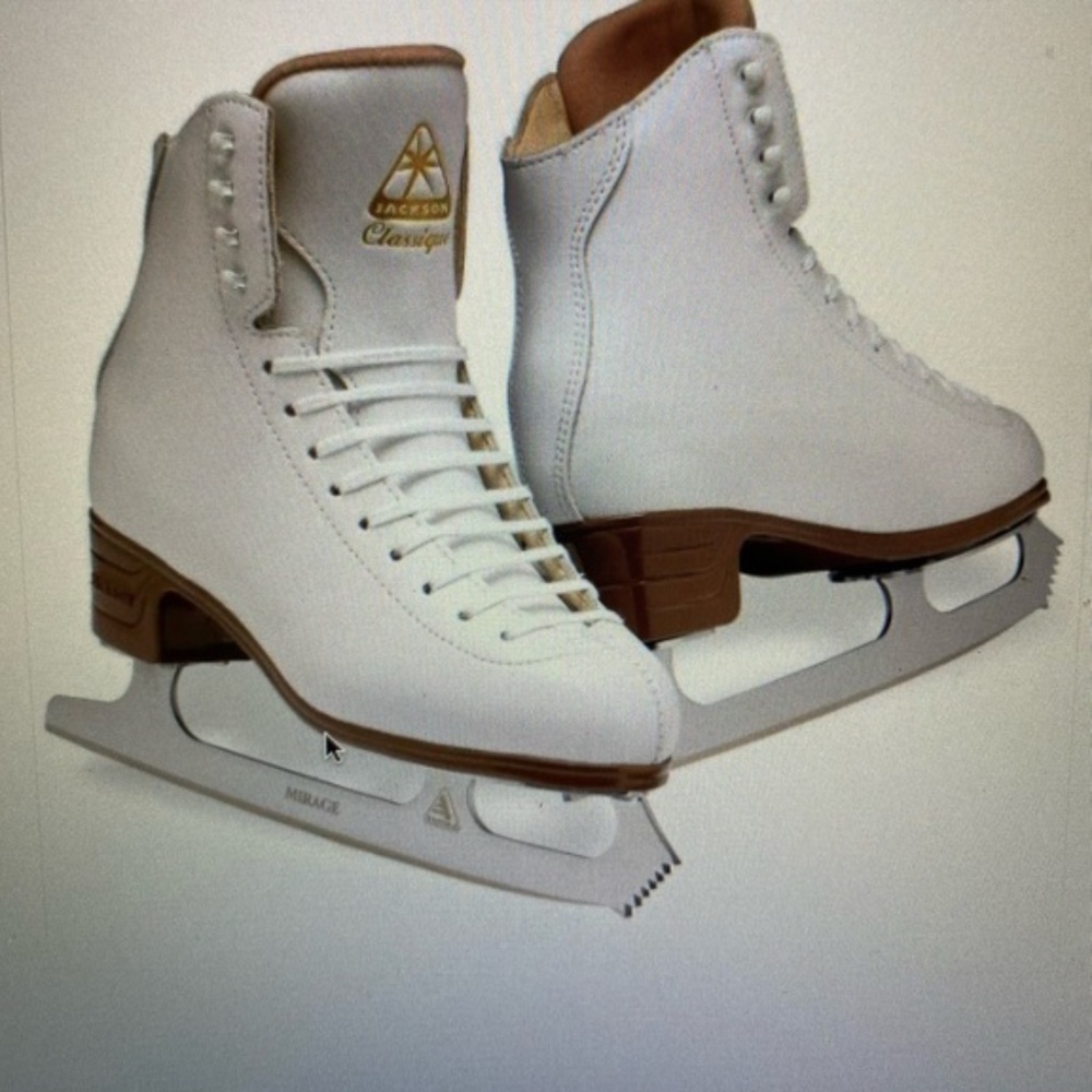 Jackson Ultima Classique JS1990 Women and Girls Figure Skates Size 5 B      (OT)